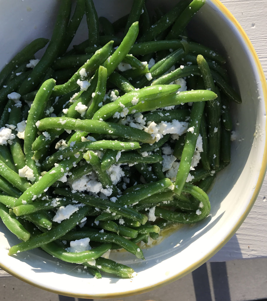 THANKSGIVING GREEN BEANS—HOLD THE CASSEROLE THANKSGIVING GREEN BEANS—HOLD THE CASSEROLE