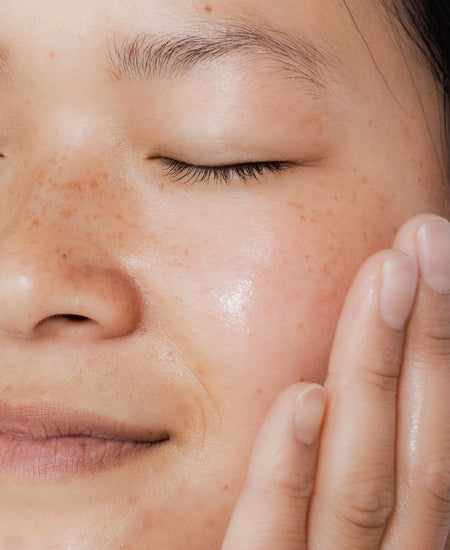 //osmiaskincare.com/cdn/shop/collections/Rectangle_5_450x550_crop_center