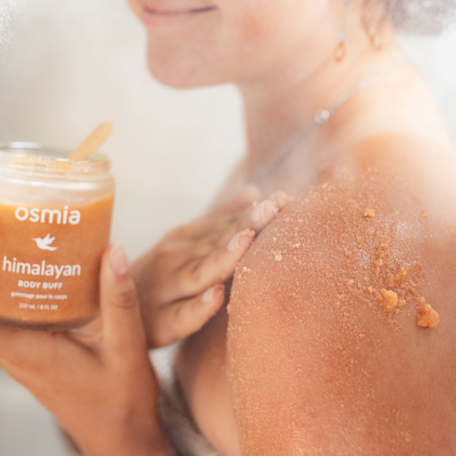 What are the benefits of using a natural body exfoliant?